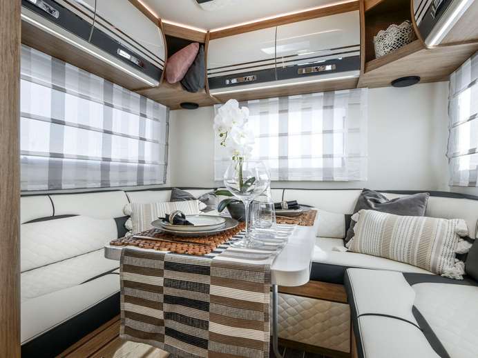 navigator 5 berth motorhome hire