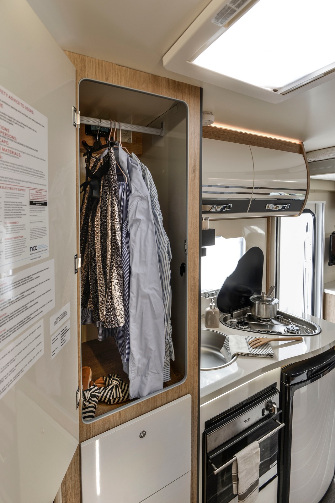 navigator 5 berth motorhome hire